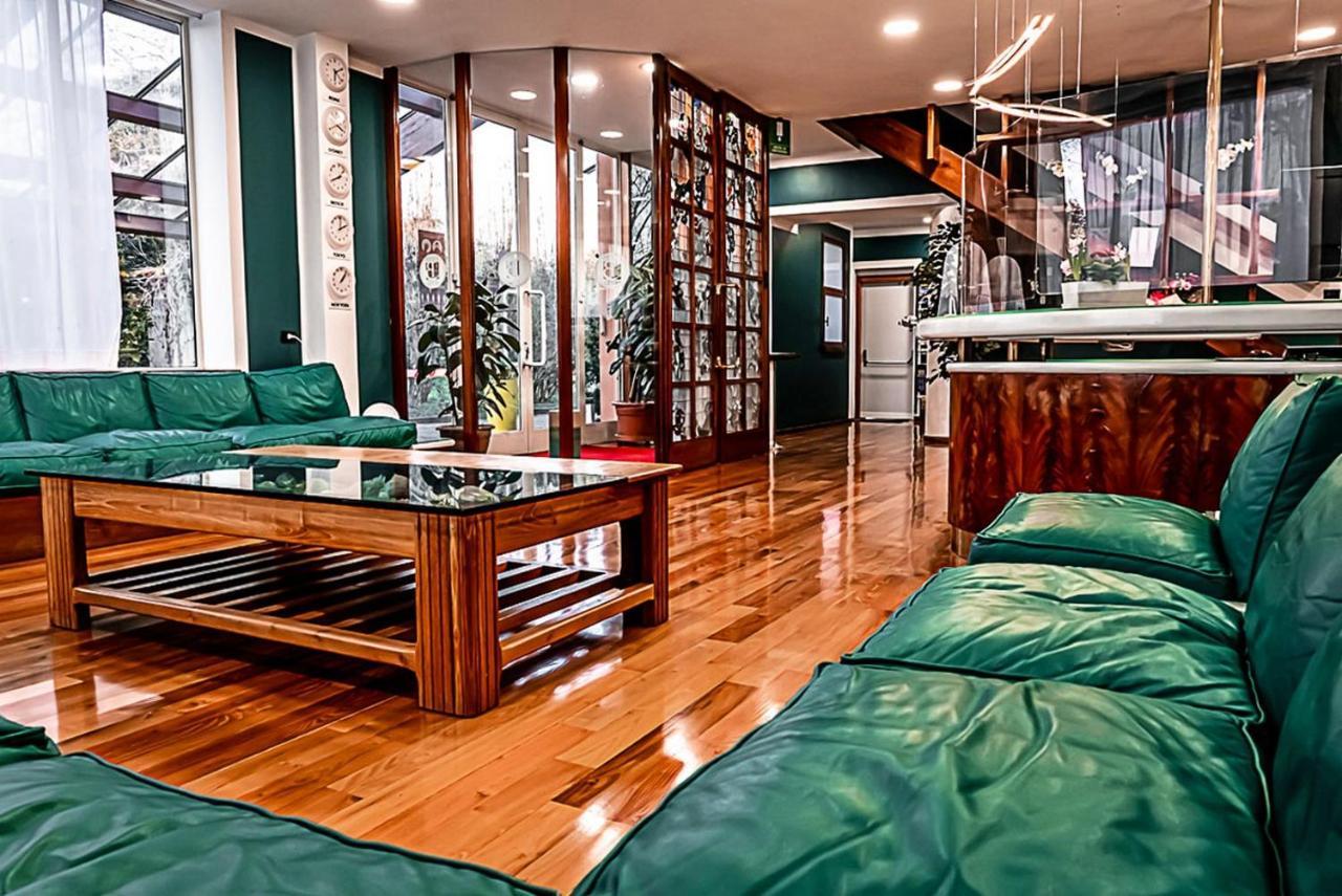 Business Hotel Casale Monferrato Luaran gambar