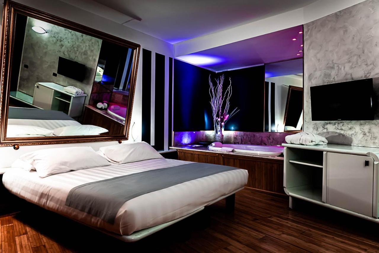 Business Hotel Casale Monferrato Luaran gambar