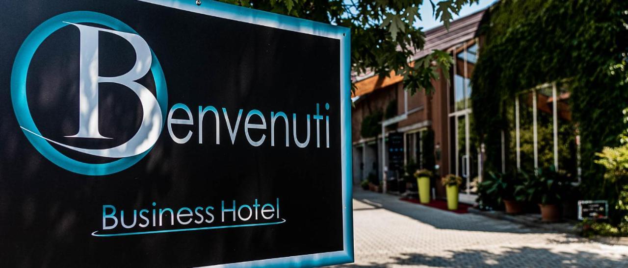 Business Hotel Casale Monferrato Luaran gambar
