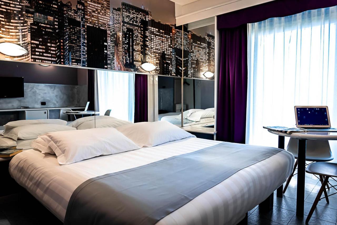 Business Hotel Casale Monferrato Luaran gambar